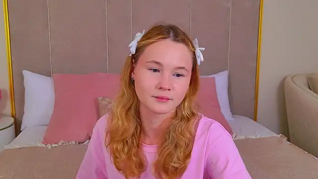 AmeliRoyse online show from May 28, 5:11 pm