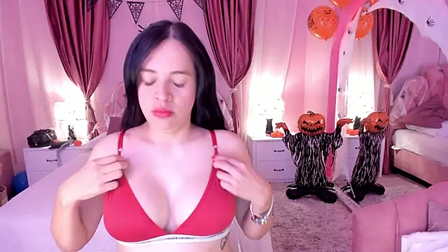 MiaWilliamss1 online show from October 17, 6:05 am