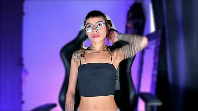 sofiafenty online show from September 19, 9:36 pm