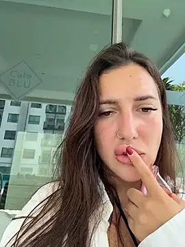 AleksandraRich online show from April 7, 4:47 am