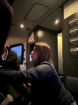 Snapshot of Alicedream5 chatting on September 28, 3:46 am Alicedream5 online show from September 28, 3:46 am