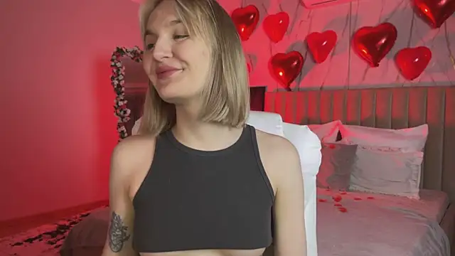  Vikky Moon  online show from February 11, 12:36 am