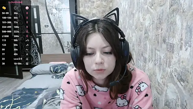 RendyDow online show from November 17, 8:26 am