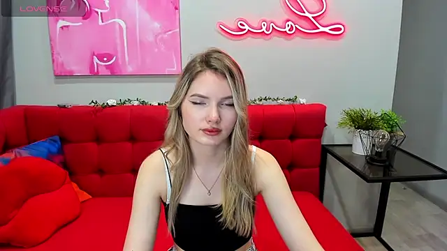 EvelineAmore online show from September 13, 8:44 am