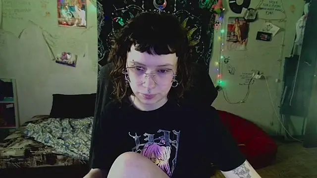 Lil foxxx online show from July 20, 10:39 am