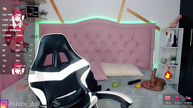 Ashley dolll online show from November 4, 9:09 pm