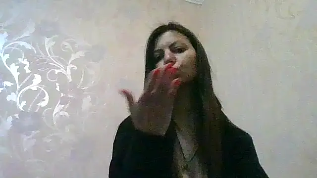 AliseWats online show from October 1, 6:13 pm