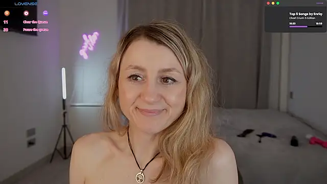   Milana     online show from March 9, 2:15 am