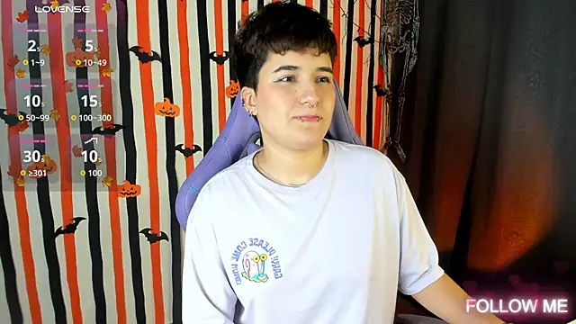 emma cute7 online show from October 25, 5:48 am