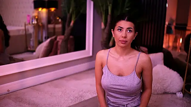 TanyaVonDe online show from March 13, 5:36 pm