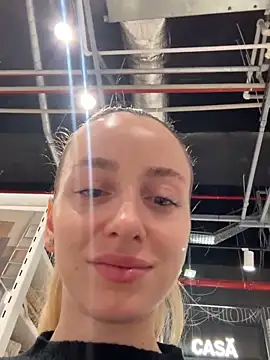 AlexisWhit online show from November 11, 9:06 am