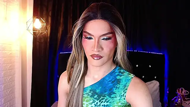 agatha rodriguez online show from July 2, 1:17 pm