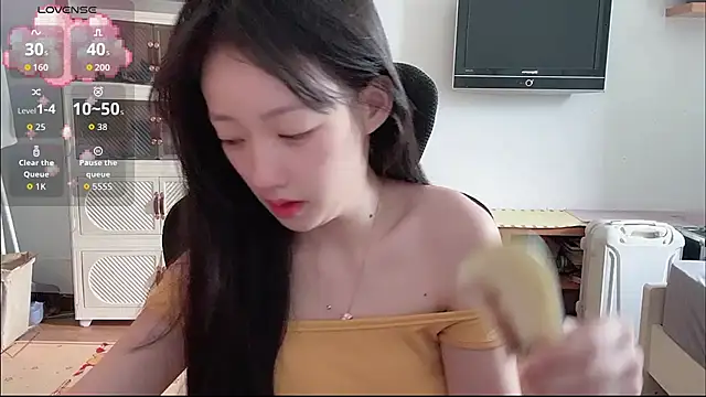 umi-dd online show from July 3, 3:56 am