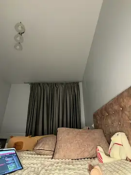 VelvetVabe online show from May 10, 8:33 pm