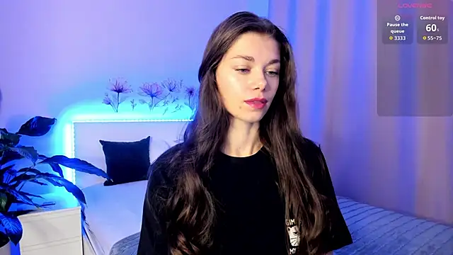 Eva McCoy online show from November 4, 9:25 am