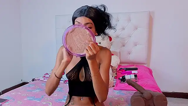 megan stathann online show from February 7, 10:46 pm