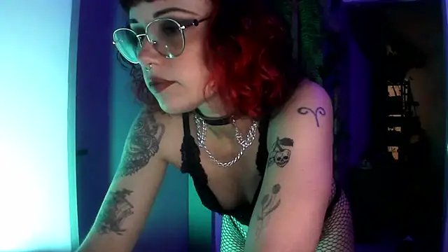 Acid Girl Ofc online show from November 12, 4:10 am