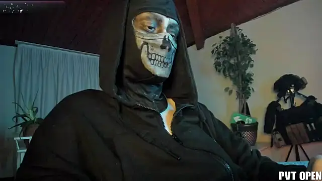 cos operator online show from February 18, 7:24 pm