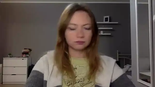 MillieShow online show from October 20, 8:45 pm