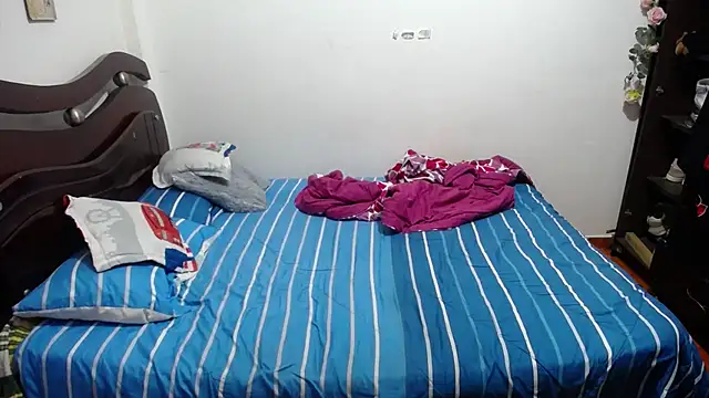 Tu-Reina online show from November 7, 4:18 am