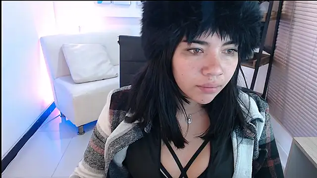 dangel noir6 online show from January 7, 11:35 am