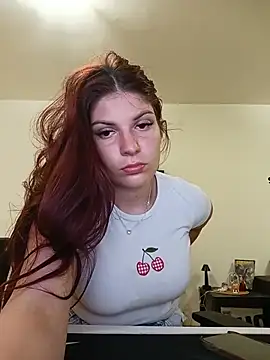 MeCherryy online show from June 7, 8:59 pm