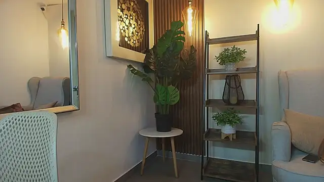 Snapshot of Coral_Lise chatting on September 25, 11:31 am Coral Lise online show from September 25, 11:31 am