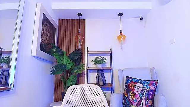 Snapshot of Coral_Lise chatting on September 15, 3:42 pm Coral Lise online show from September 15, 3:42 pm