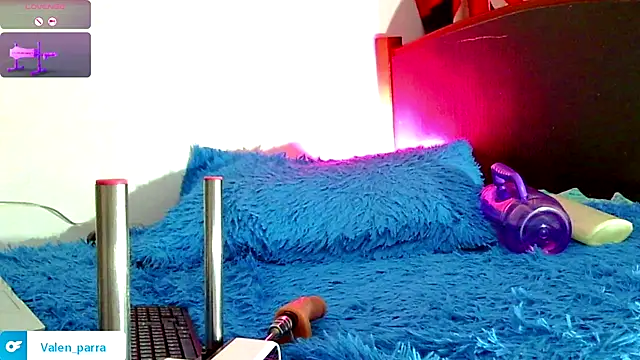 Snapshot of kattycat_ chatting on October 9, 11:31 pm kattycat  online show from October 9, 11:31 pm