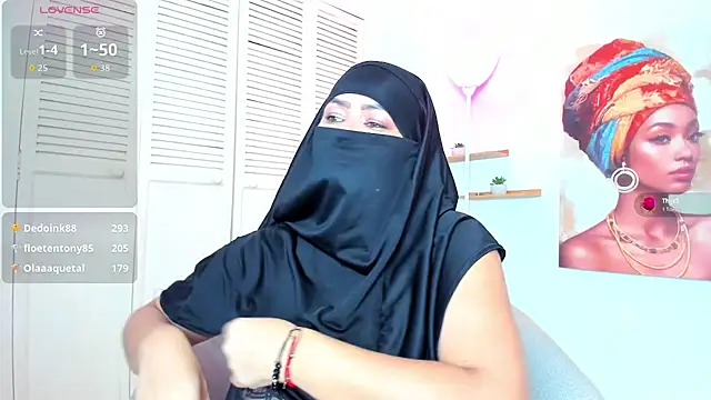 Layla arabelle online show from February 3, 2:53 am