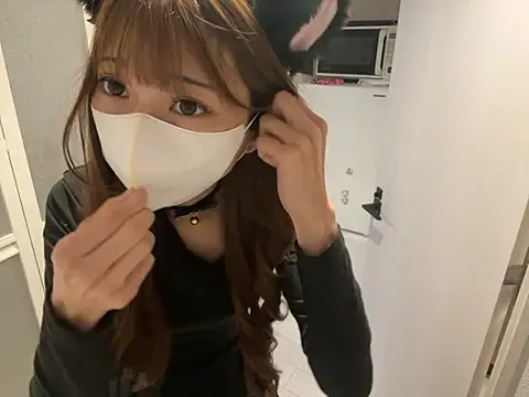 yunayuna 1231 online show from December 18, 12:10 pm