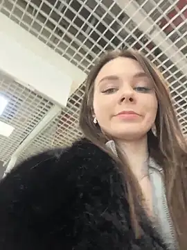 MilaBee online show from March 17, 7:56 am