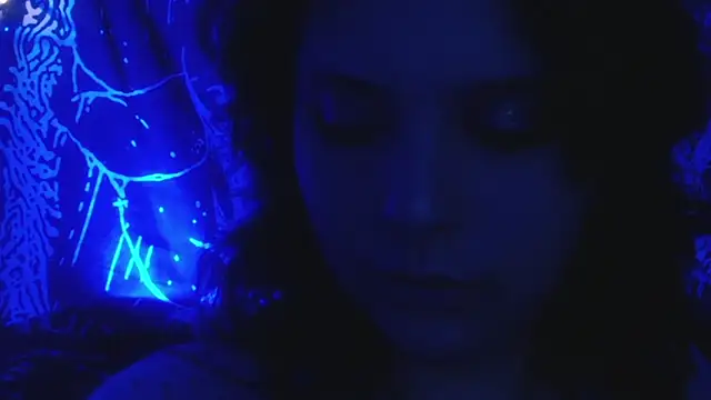 mikaskullcs online show from September 9, 4:34 am