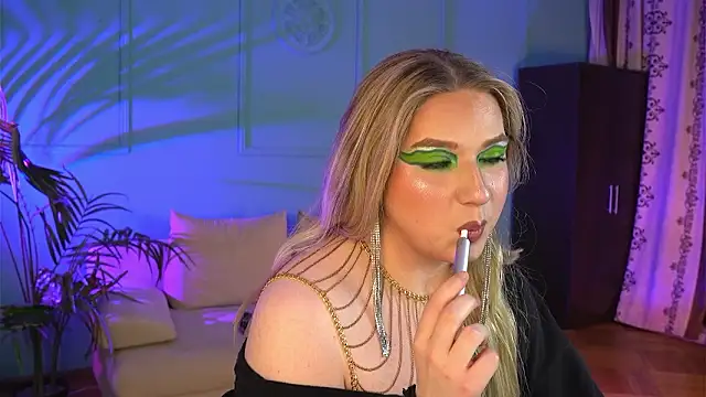 Jes Solar online show from February 6, 10:13 pm