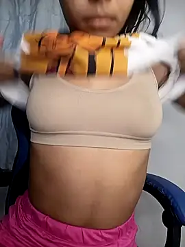 taimara 1 online show from April 7, 10:01 pm