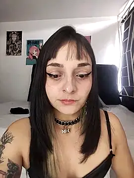 KARINNA  RAVEN online show from March 28, 9:46 pm