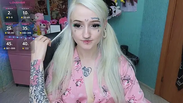 Manuela unicorn online show from June 17, 9:05 pm