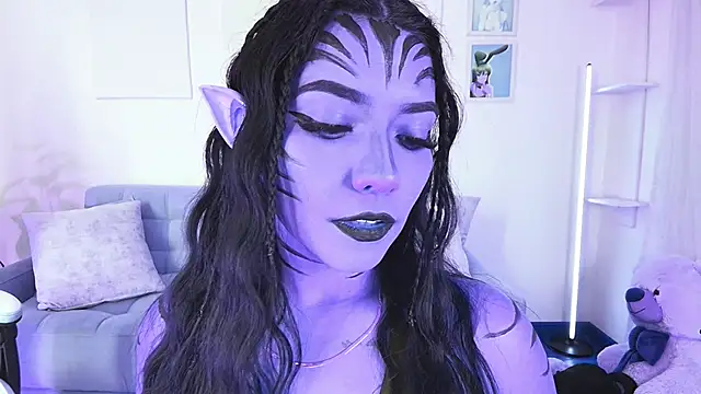 ariana bae  online show from October 31, 12:56 am