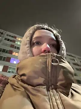 bambi lu online show from January 14, 7:19 pm