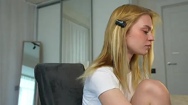 Cyberheart  online show from September 16, 11:40 am