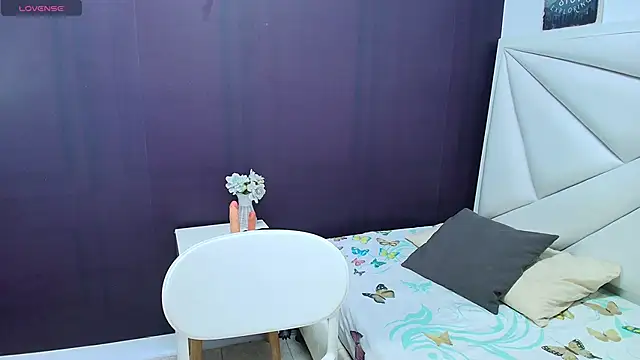 paula zambrano7 online show from October 29, 2:31 pm