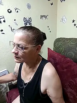 katrina perez online show from November 22, 11:40 pm