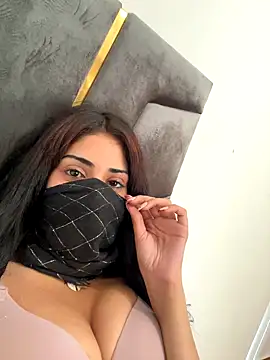 QueenLujaine online show from November 2, 3:37 pm