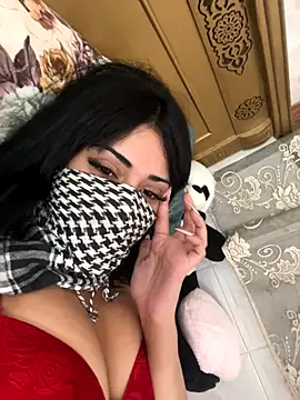 QueenLujaine online show from October 5, 12:32 pm