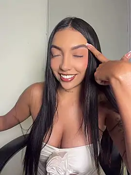 ImAshley1 online show from July 15, 6:18 am