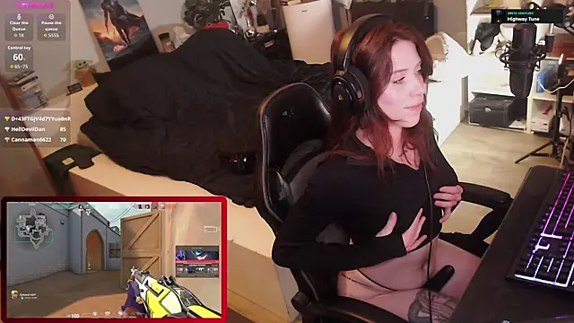 Horny Makima online show from November 7, 11:27 am