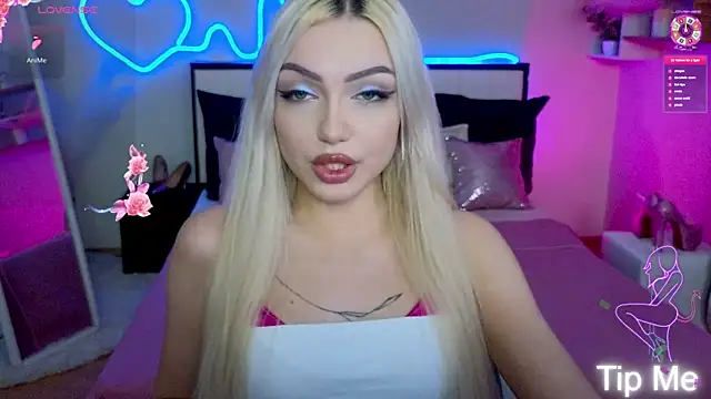 LinaLirian online show from February 11, 2:51 pm