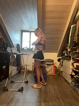 LucyLingerie78 online show from July 15, 2:22 pm
