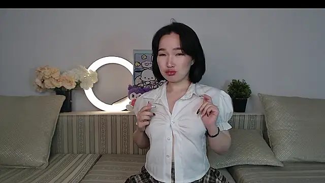 scamelia online show from March 23, 4:07 am