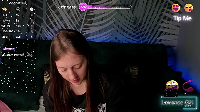 ChristyCrayme online show from April 16, 10:34 pm